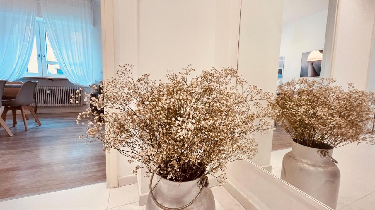 White House Lounge Supreme Apartment ウーディネ エクステリア 写真